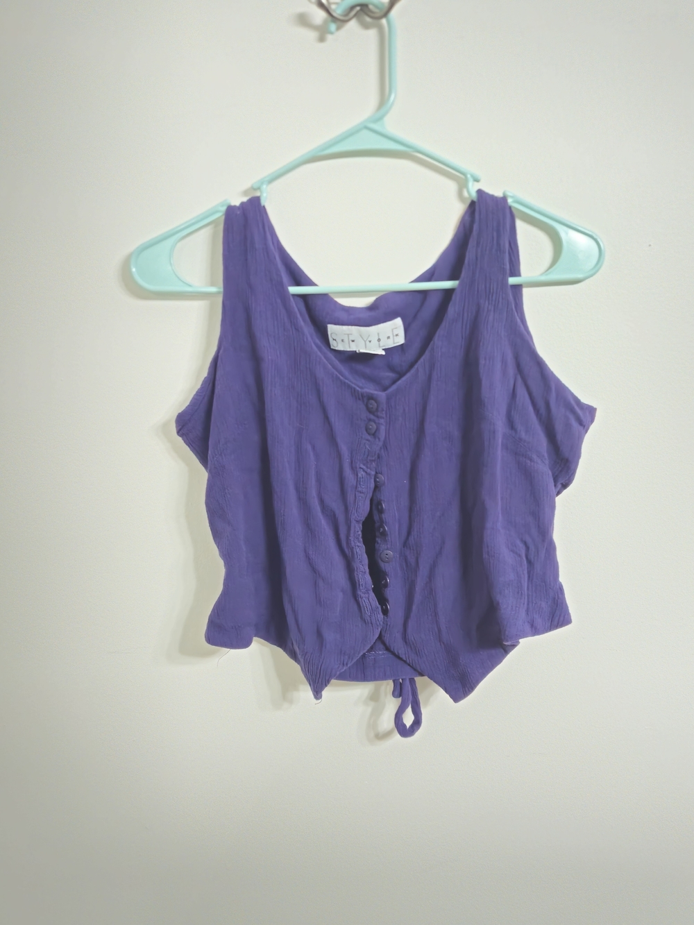 Purple Button-Front Cropped Tank Top - Unknown Brand